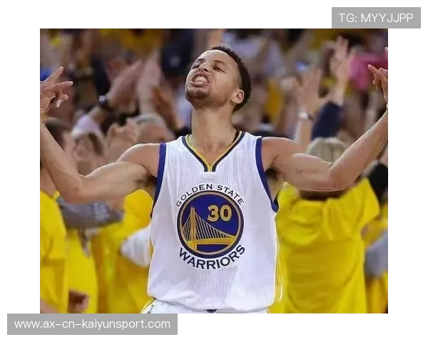 史蒂芬·库里三分纪录再次被刷新，历史地位再提升！，史蒂夫库里三分视频